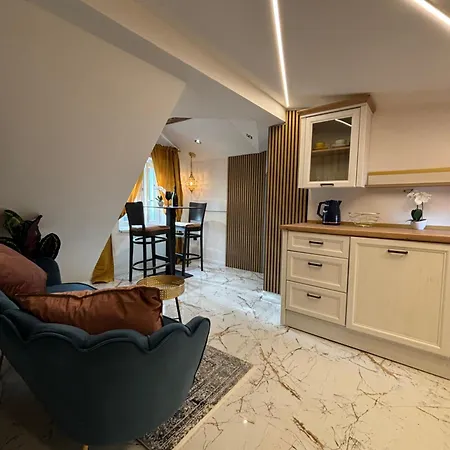 Apartment Vale